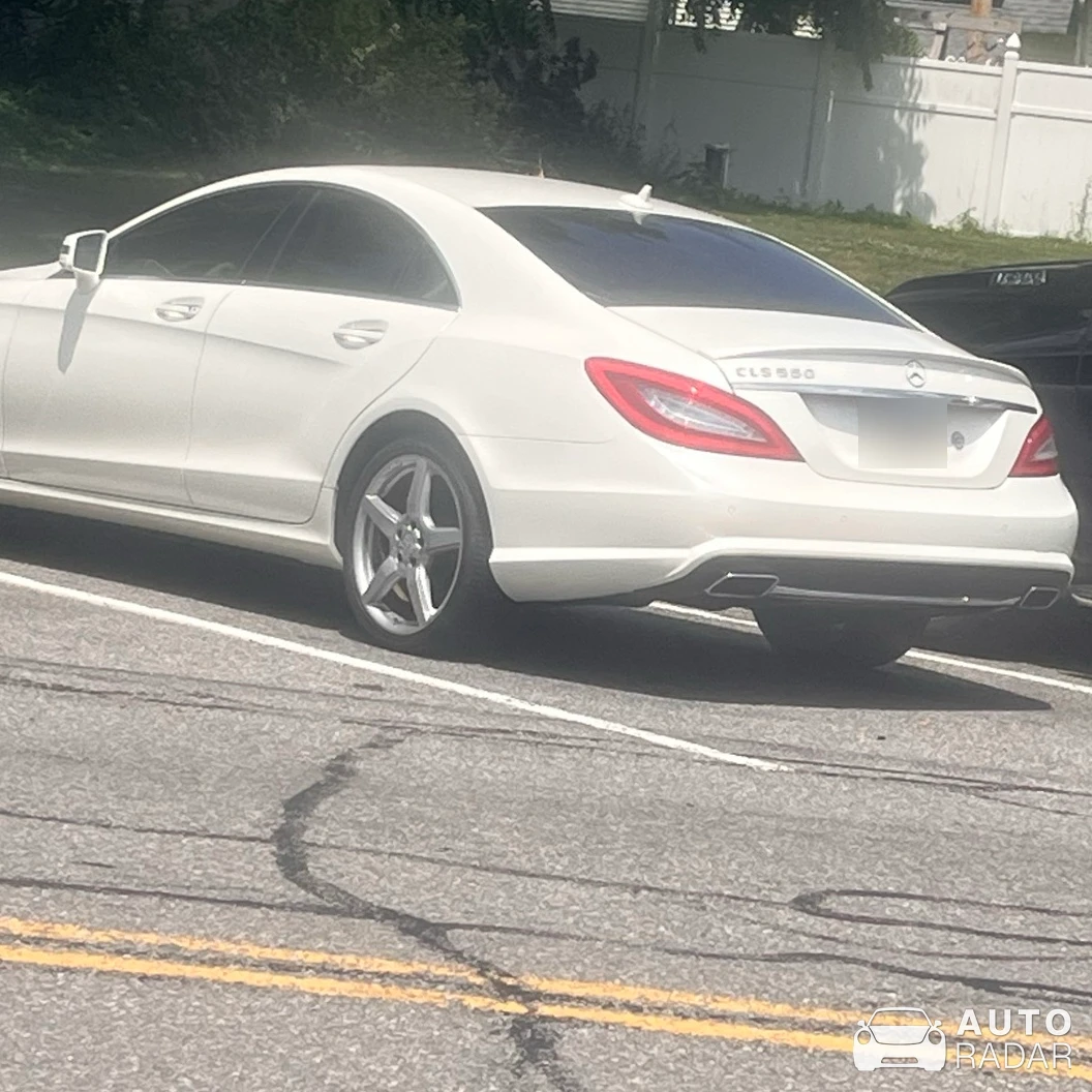 Mercedes-Benz CLS-Klasse spotted in Bemus Point