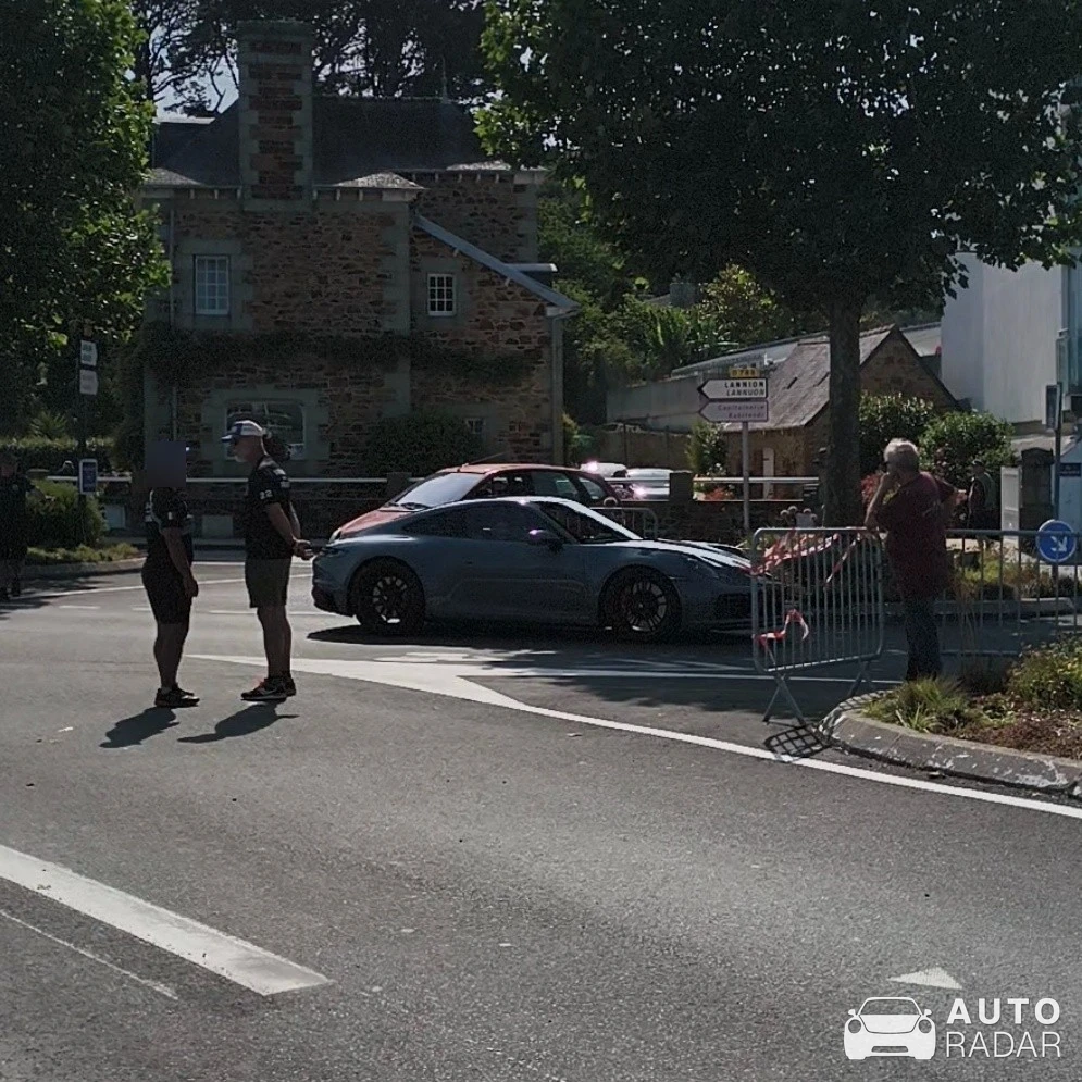 Porsche 992 Carrera MkI spotted in Perros-Guirec