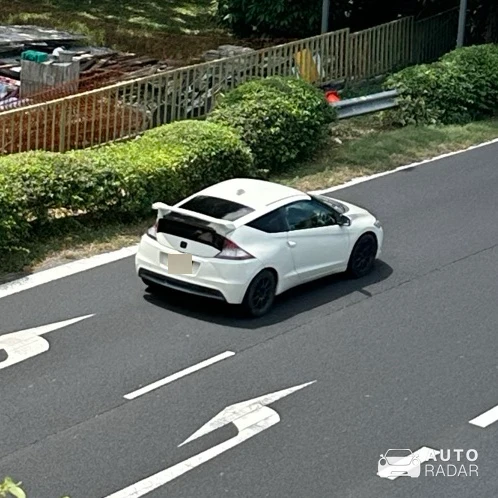 Honda CR-Z spotted in Singapore