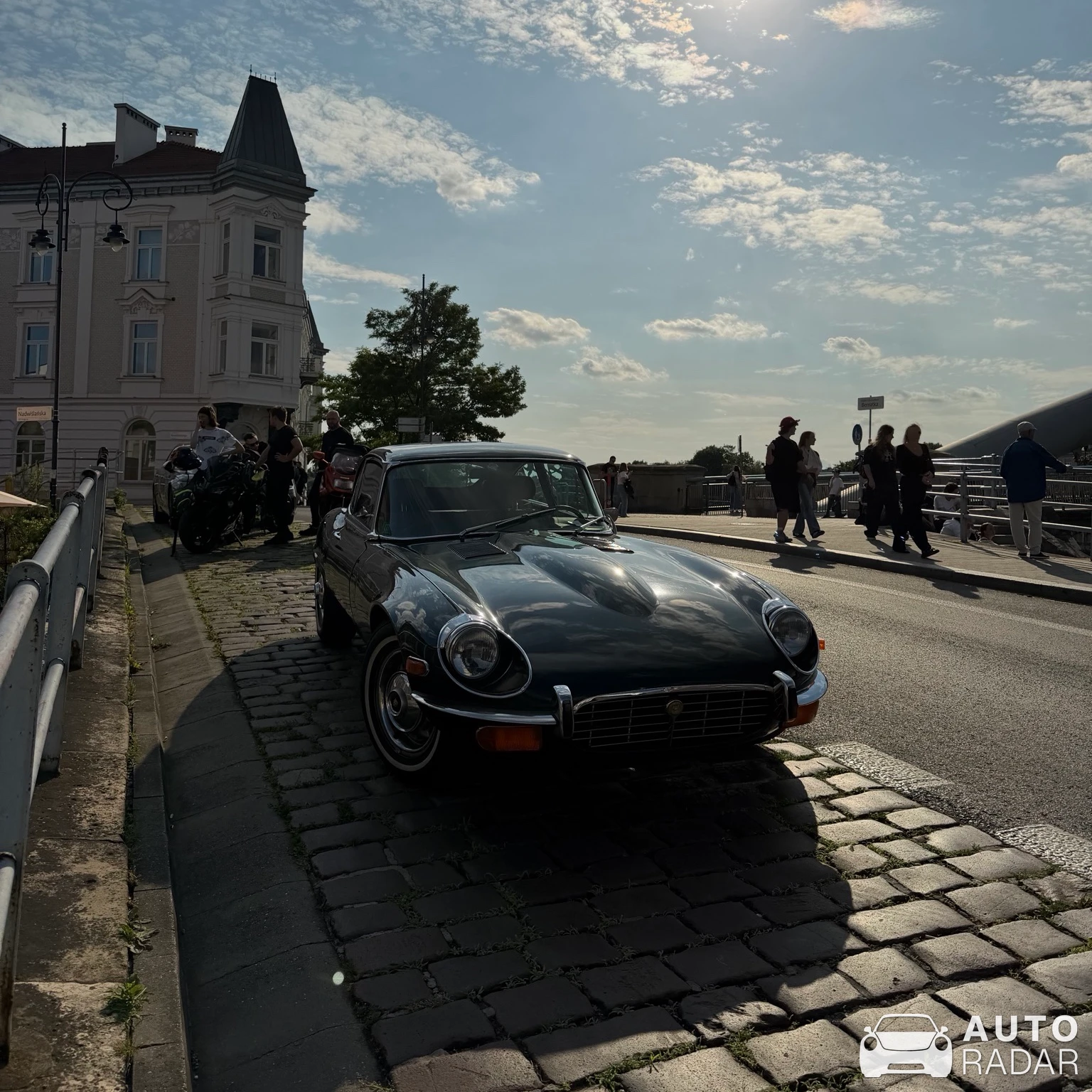 Jaguar E-Type spotted in Kraków