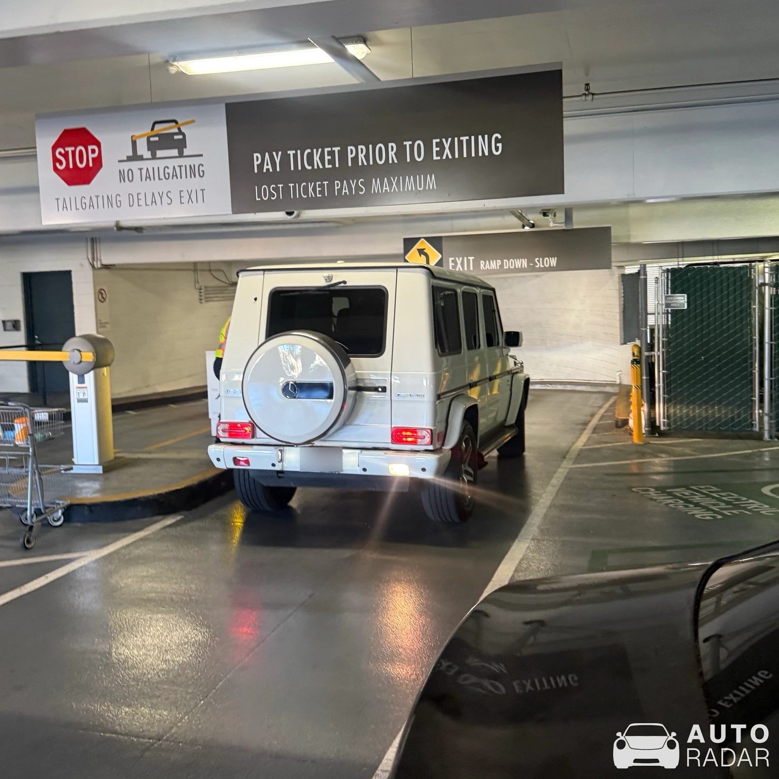 Mercedes-AMG G 55 spotted in Beverly Hills
