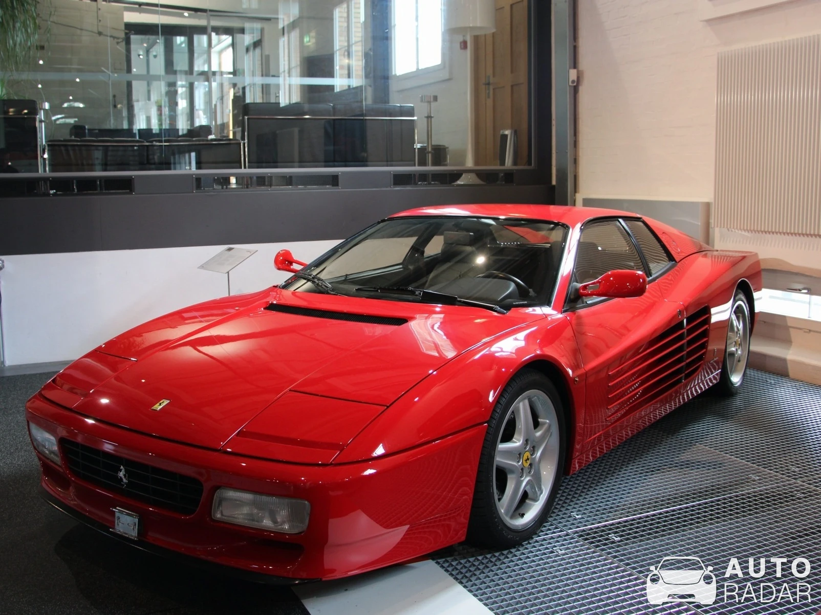 Ferrari 512 TR spotted in Romanshorn