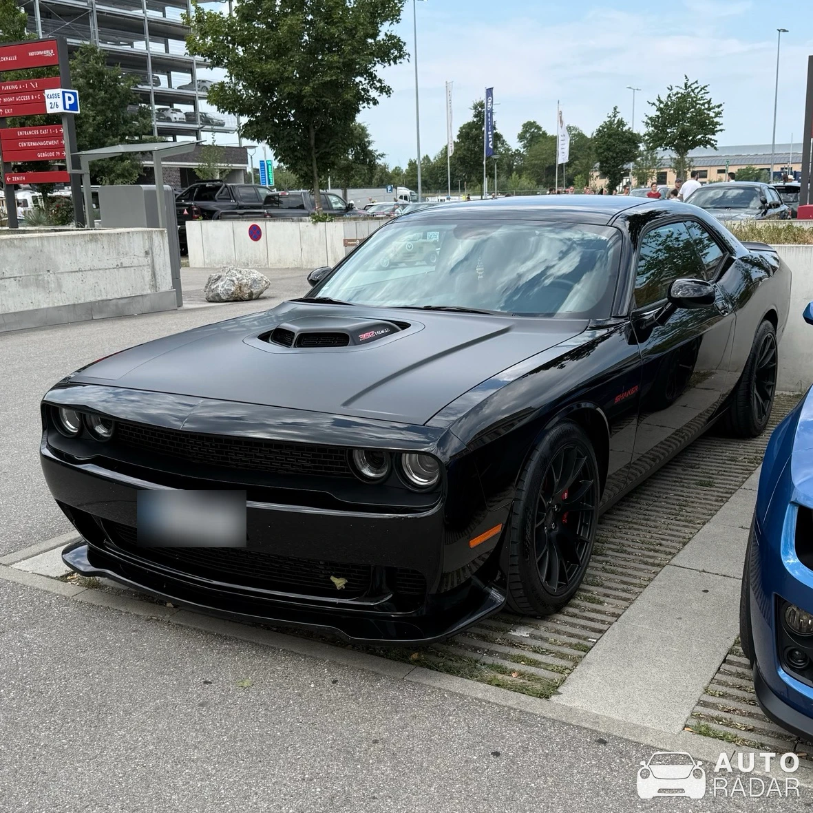 Dodge Challenger R/T Scat Pack Widebody Shaker spotted in München