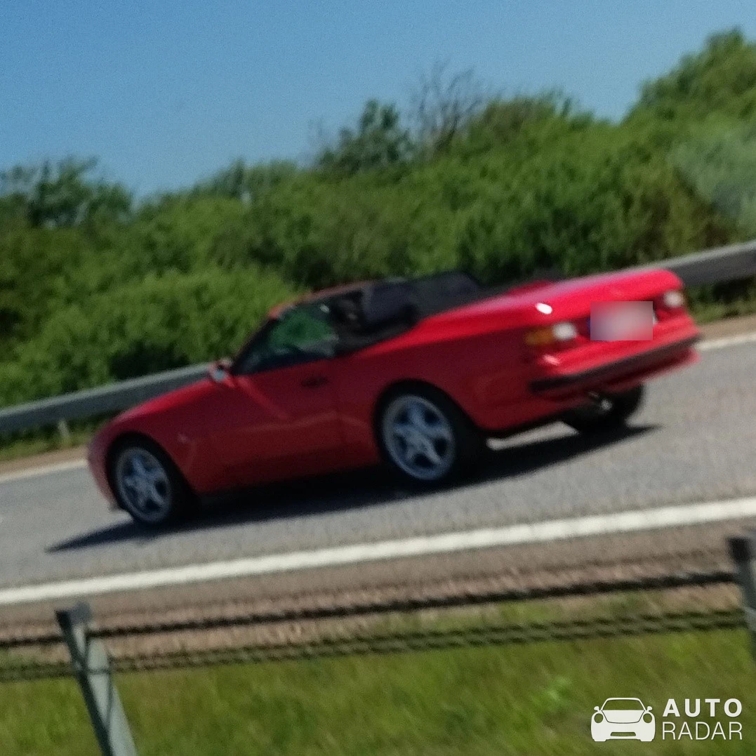 Porsche 944 Turbo spotted in Halmstad