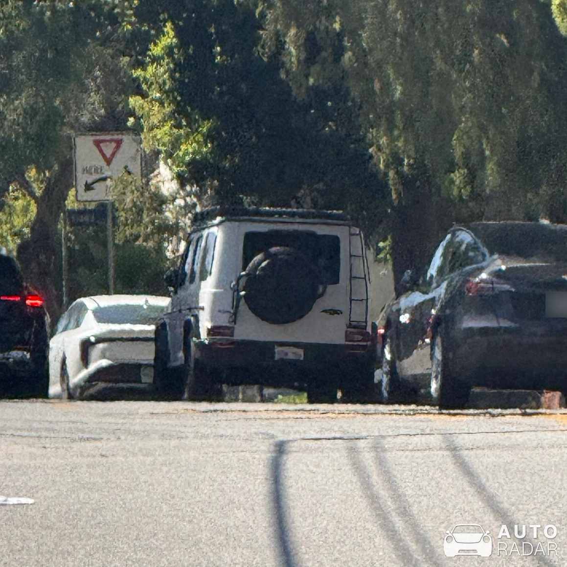 Mercedes-Benz G-Class Stronger Than the 1980s Edition spotted in Los Angeles