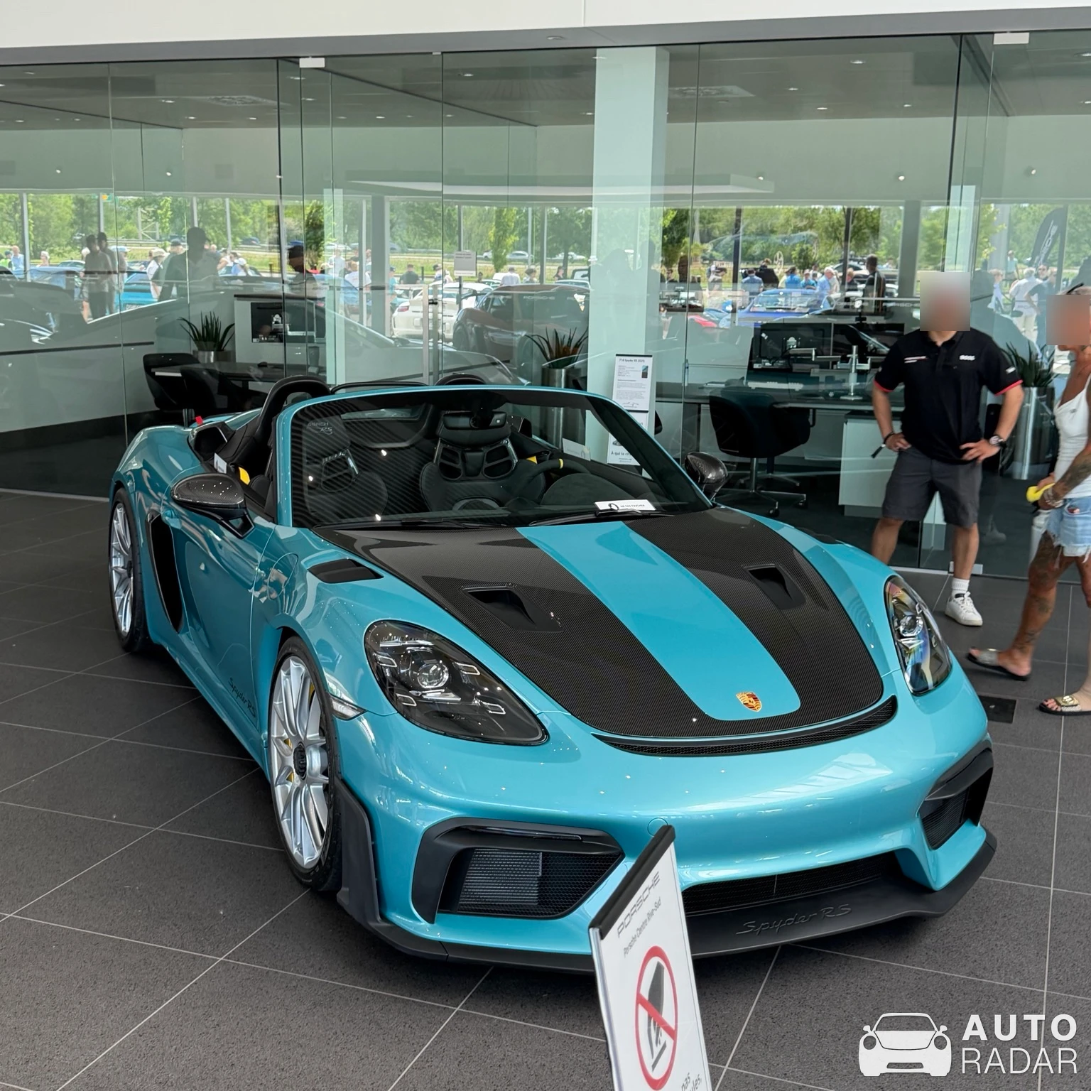 Porsche 718 Spyder RS Weissach spotted in Longueuil