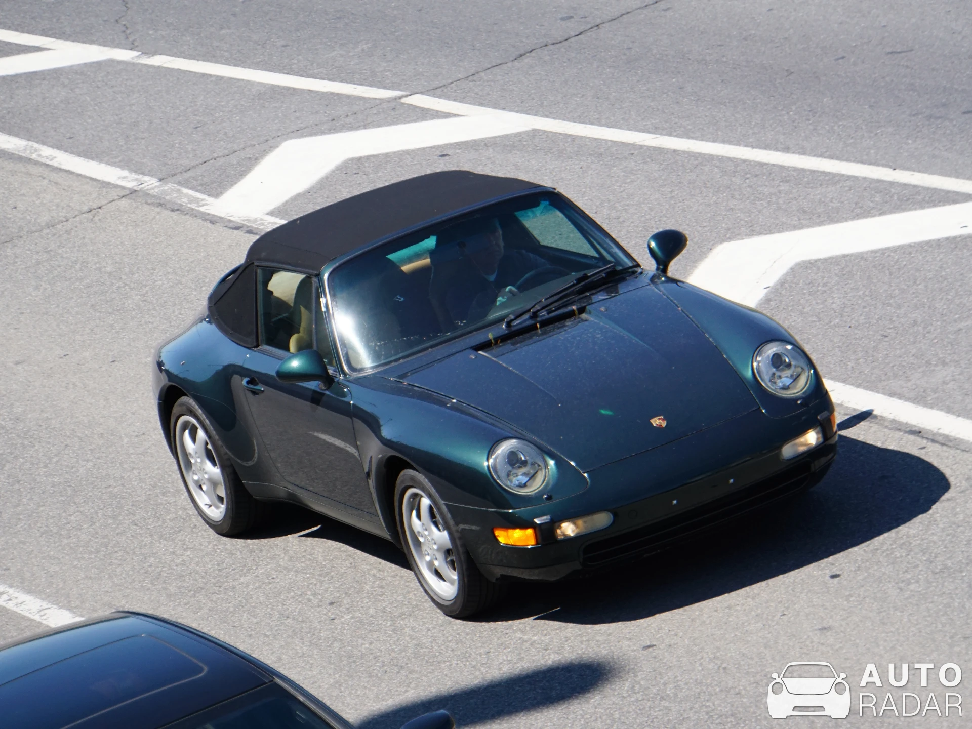 Porsche 993 Carrera Cabriolet spotted in Montréal