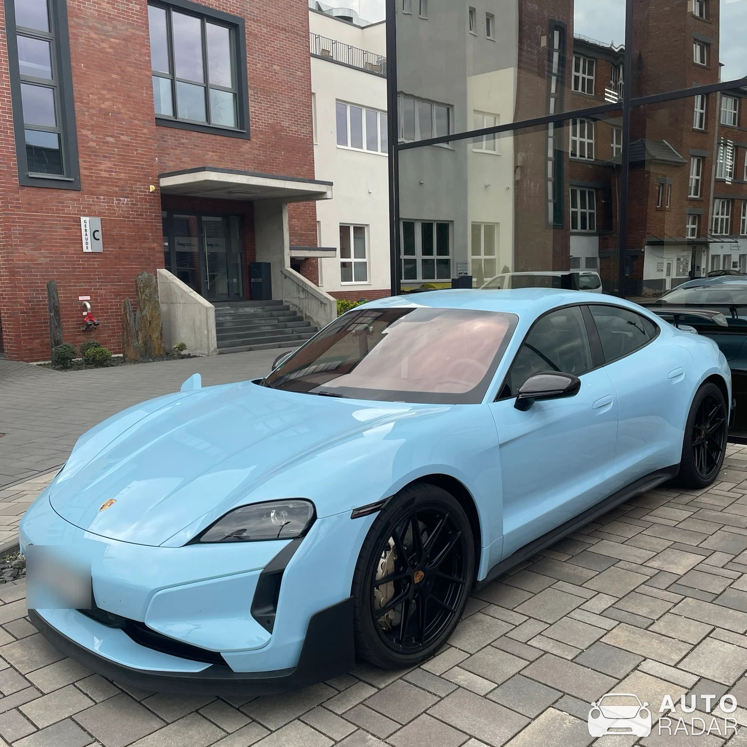 Porsche Taycan Turbo GT Weissach spotted in Frankfurt am Main