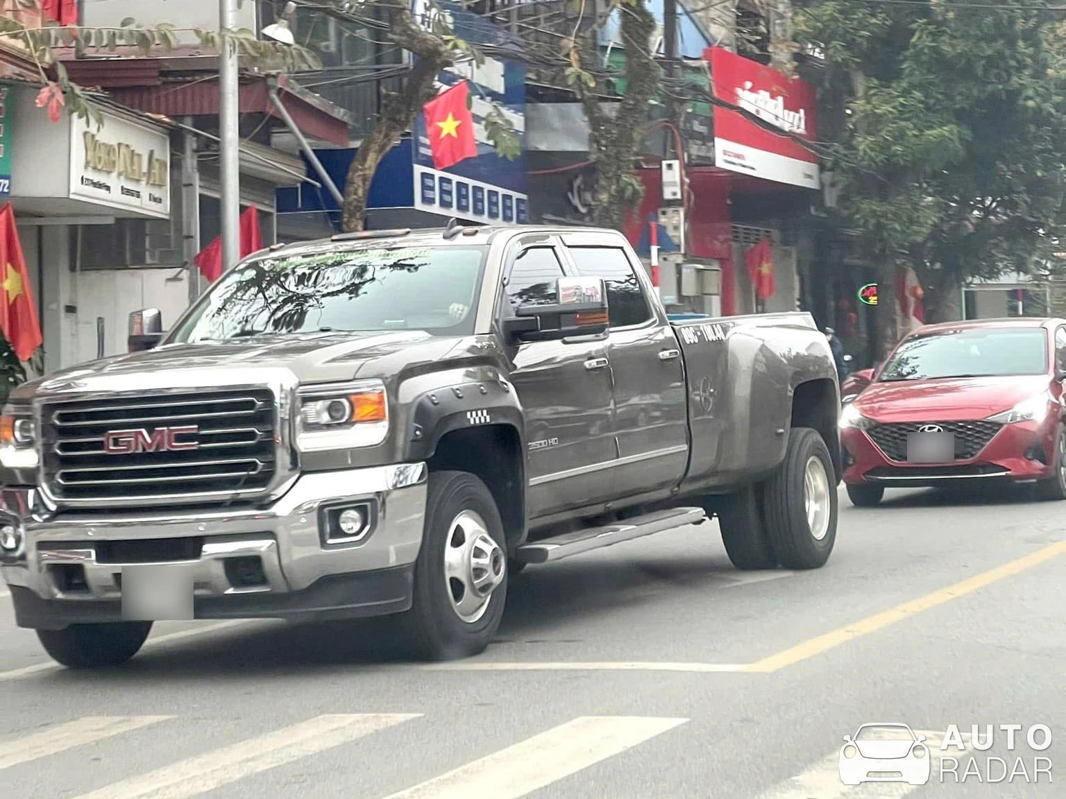 GMC Sierra spotted in Phan Đình Phùng