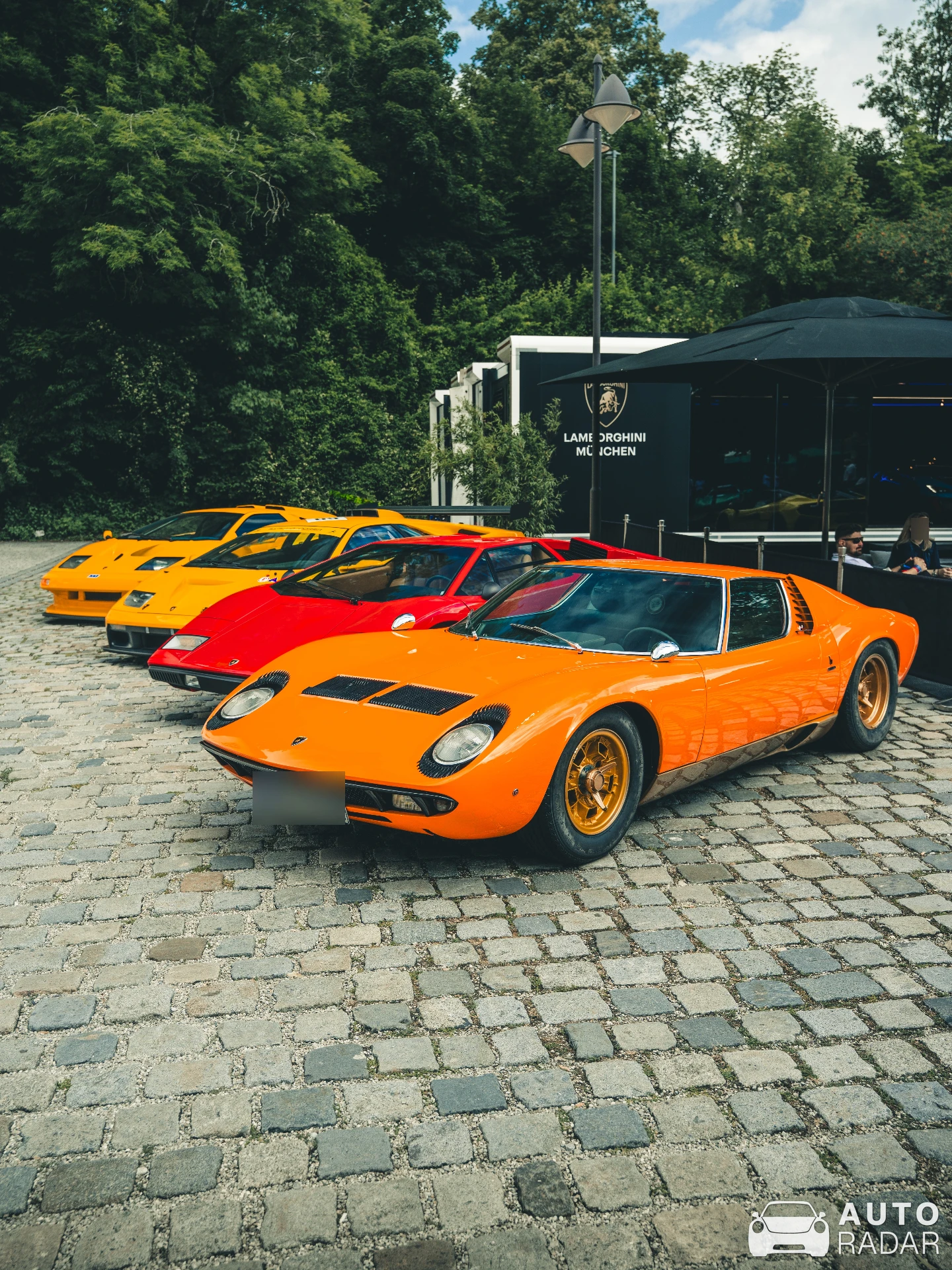 Lamborghini Miura P400 spotted