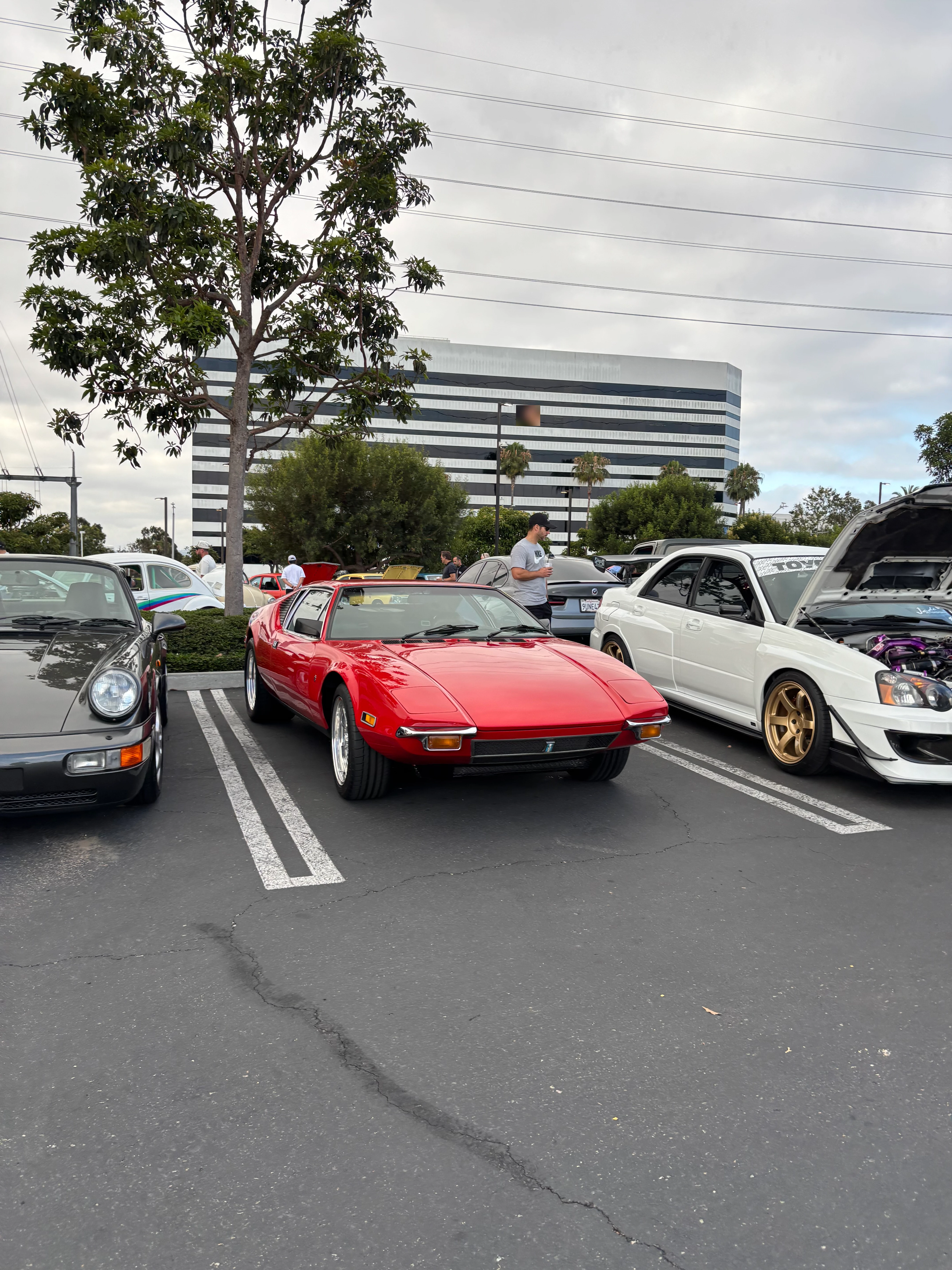 De Tomaso Pantera spotted in El Segundo