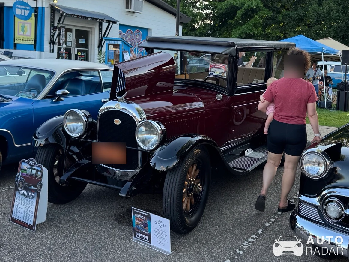 Chrysler 70 spotted in Flemington