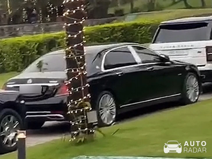 Mercedes-Maybach S 600 spotted in Xuân Hòa