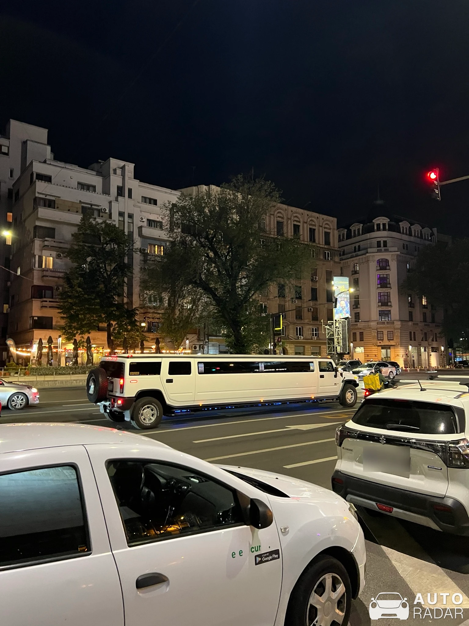Hummer H2 Limousine spotted