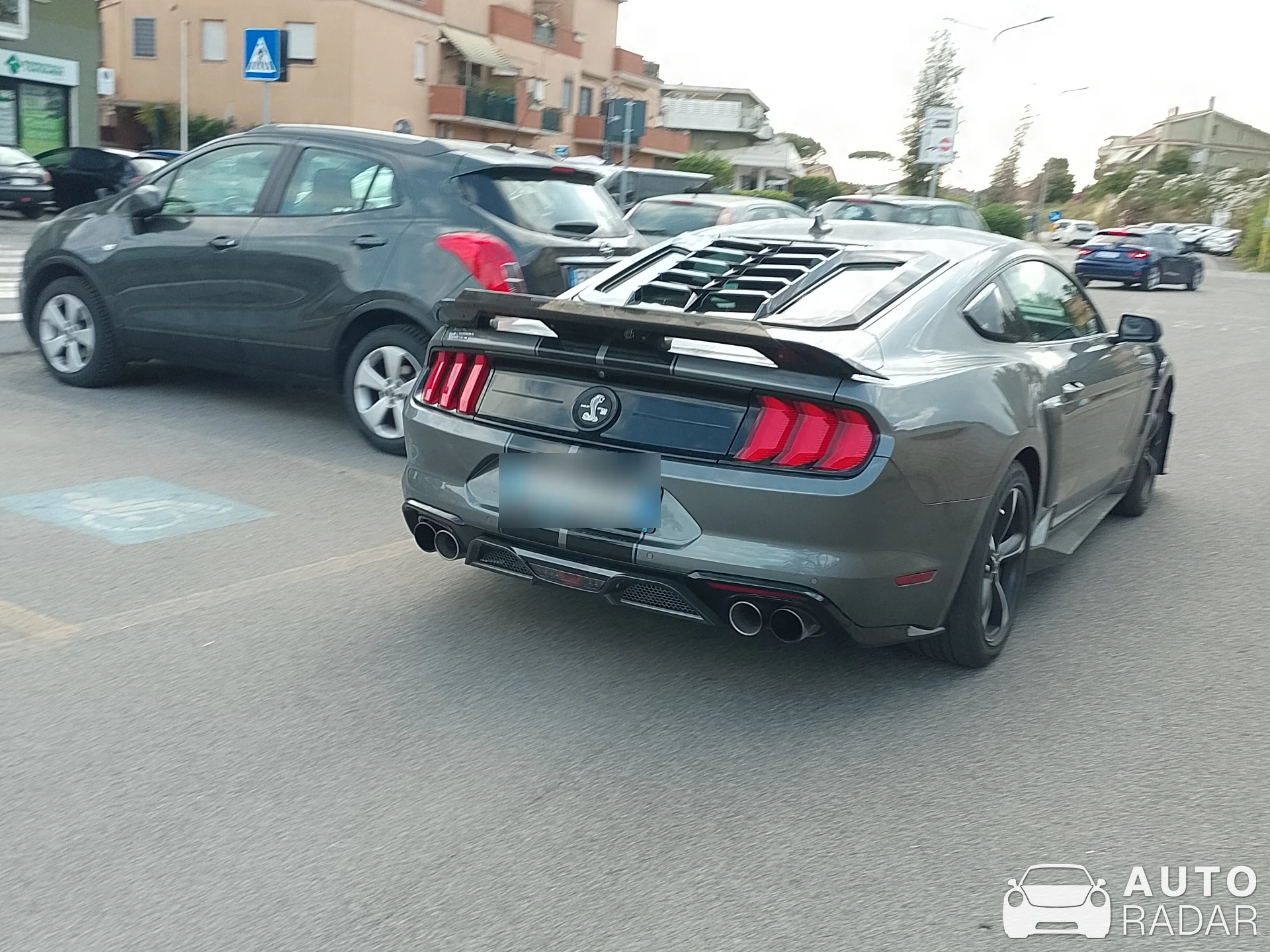 Ford Mustang Shelby GT500 spotted in Ladispoli