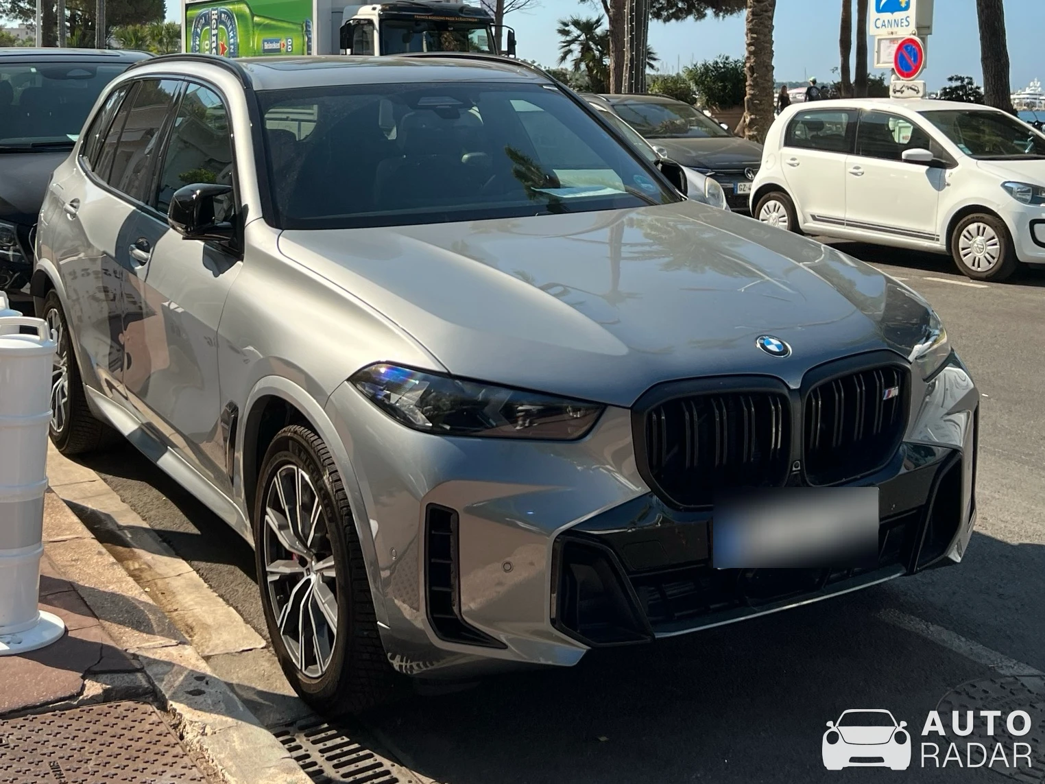 BMW X5 spotted in Cannes