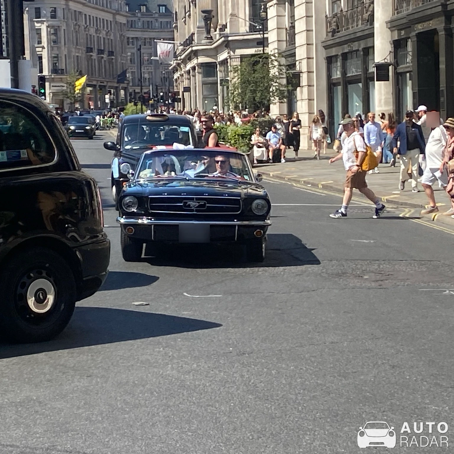 Ford Mustang GT Convertible spotted in London