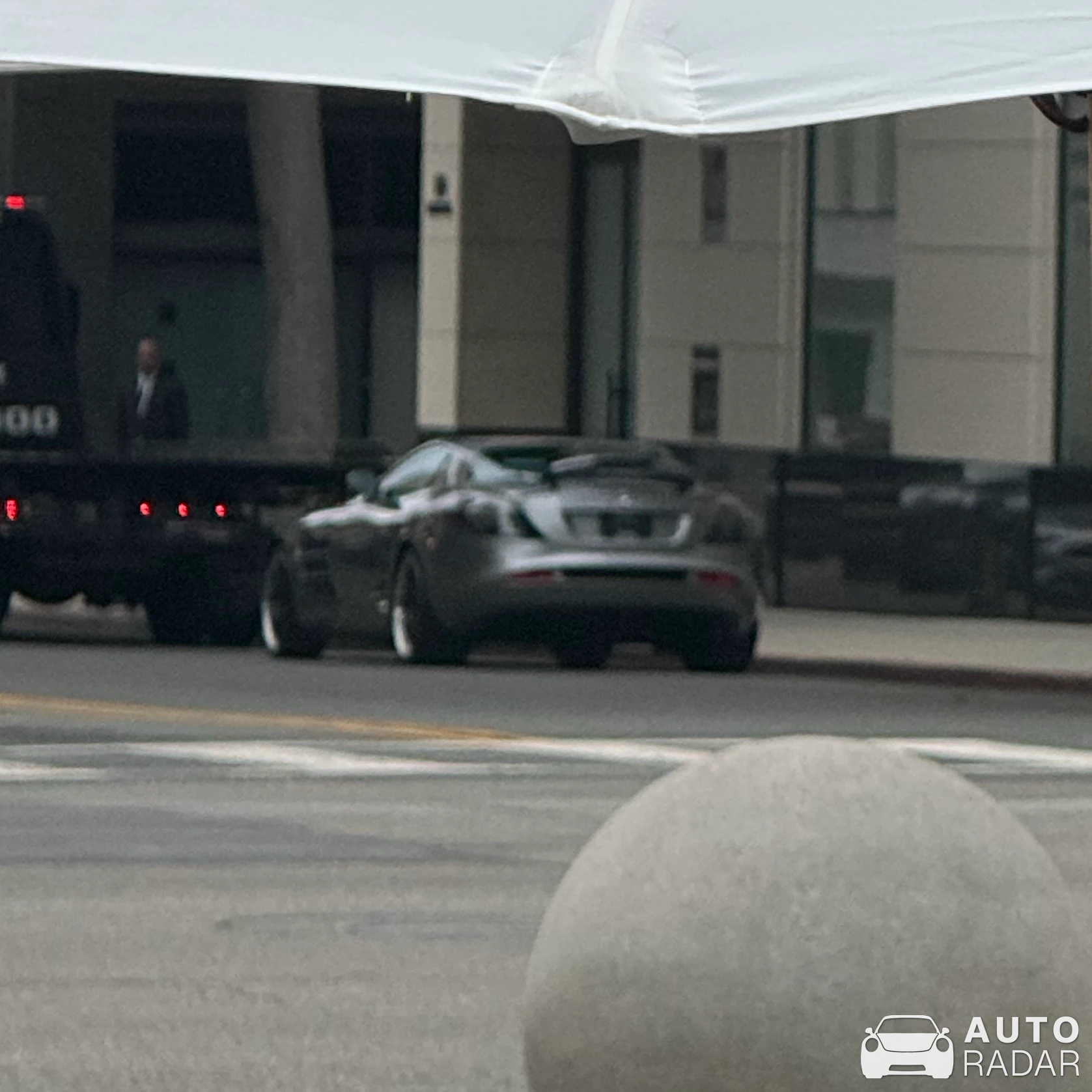 Mercedes-Benz SLR McLaren 722 Edition spotted in Beverly Hills