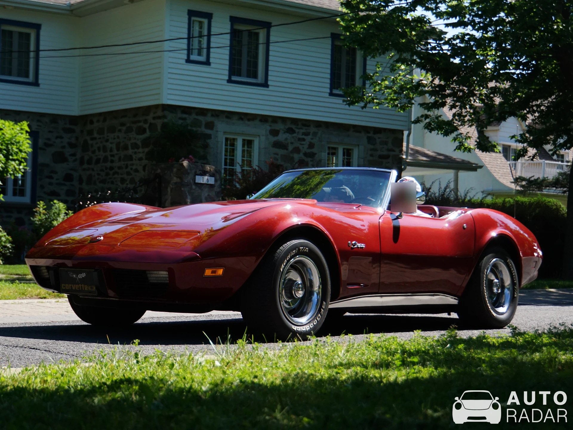 Chevrolet Corvette C3 spotted in Chambly