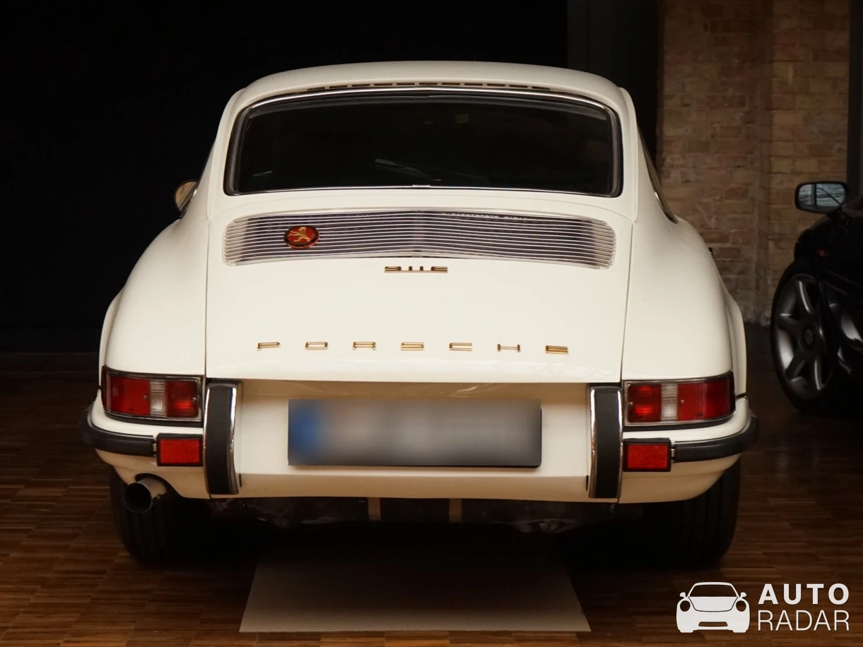Porsche 911 E spotted in Berliini