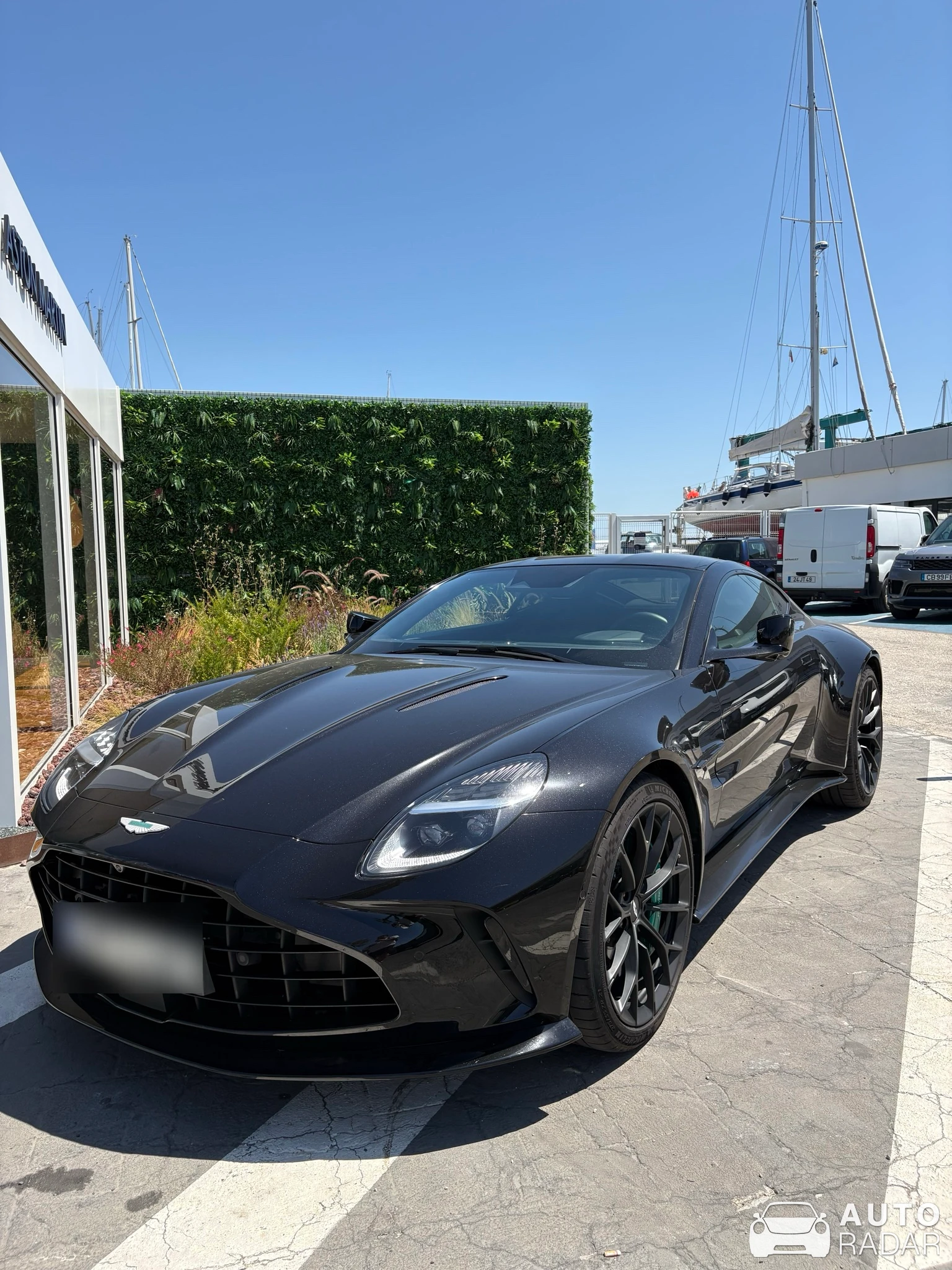 Aston Martin V8 Vantage spotted in Estoril