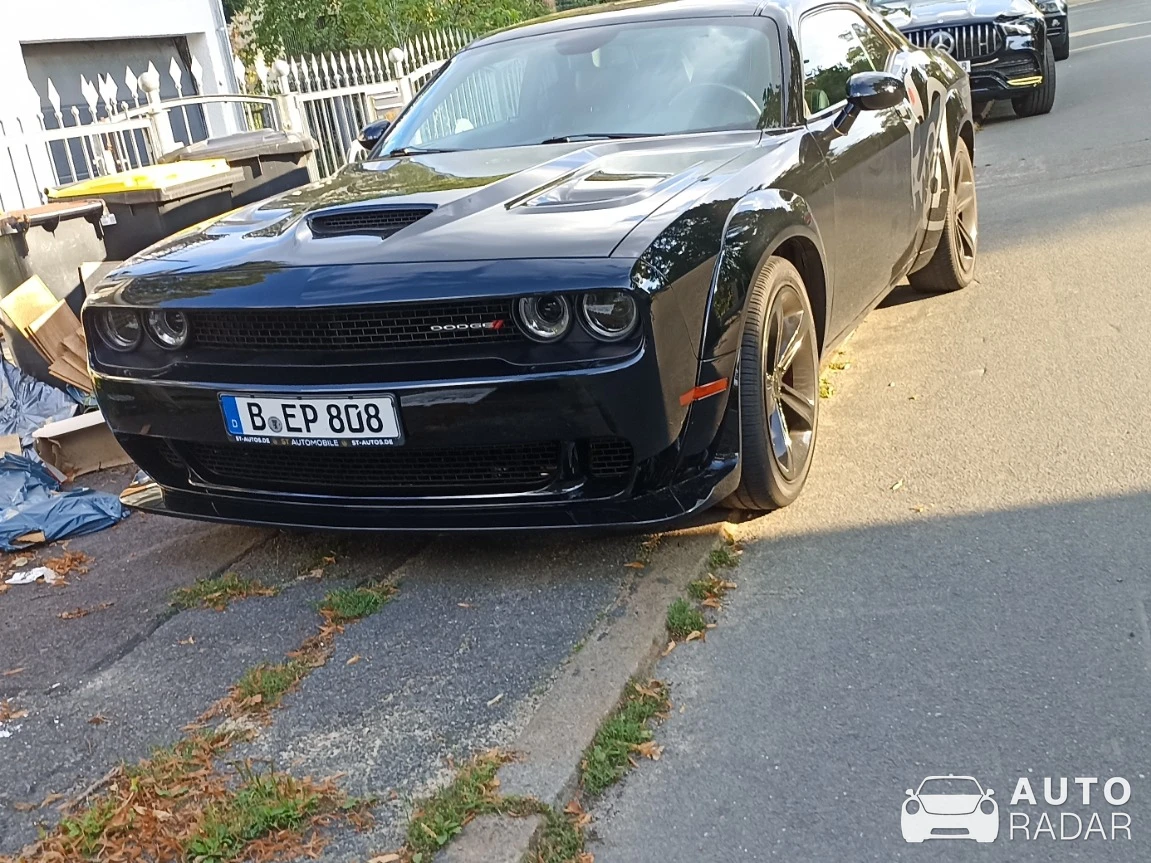 Dodge Challenger spotted in Berlin, Germany