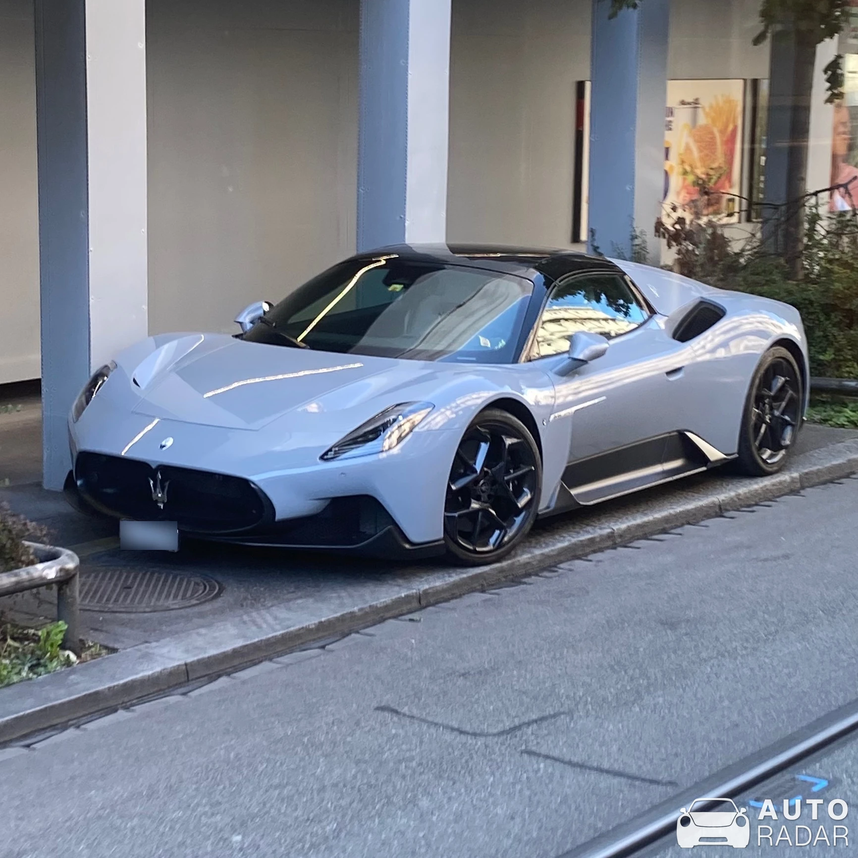 Maserati MC20 Cielo spotted in Zürich, Switzerland