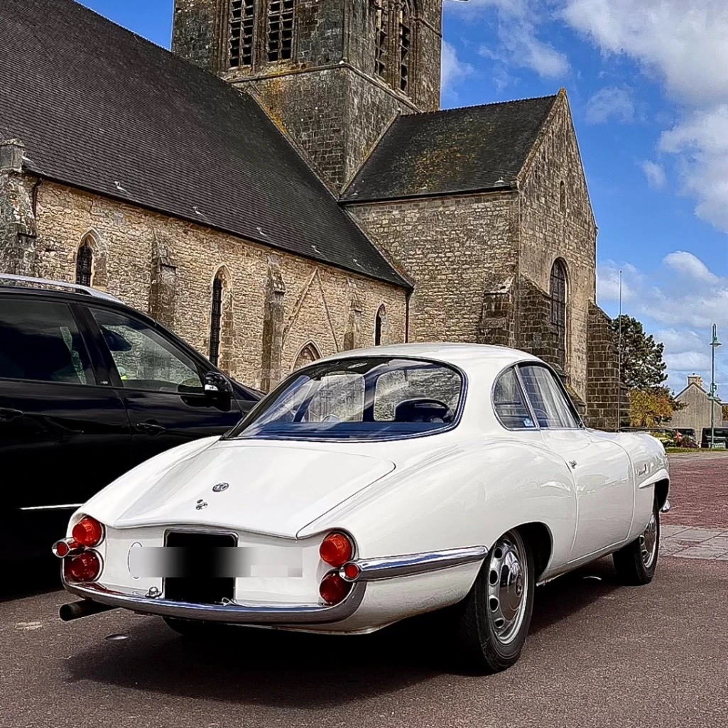 Alfa Romeo Giulia Sprint Speciale spotted in Sainte-Mère-Église, France