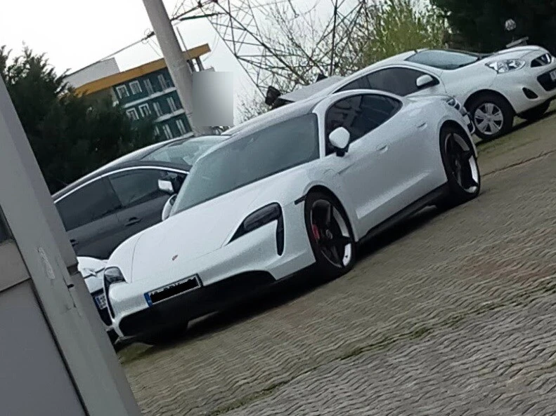Porsche Taycan Turbo S spotted in Nilüfer, Türkiye