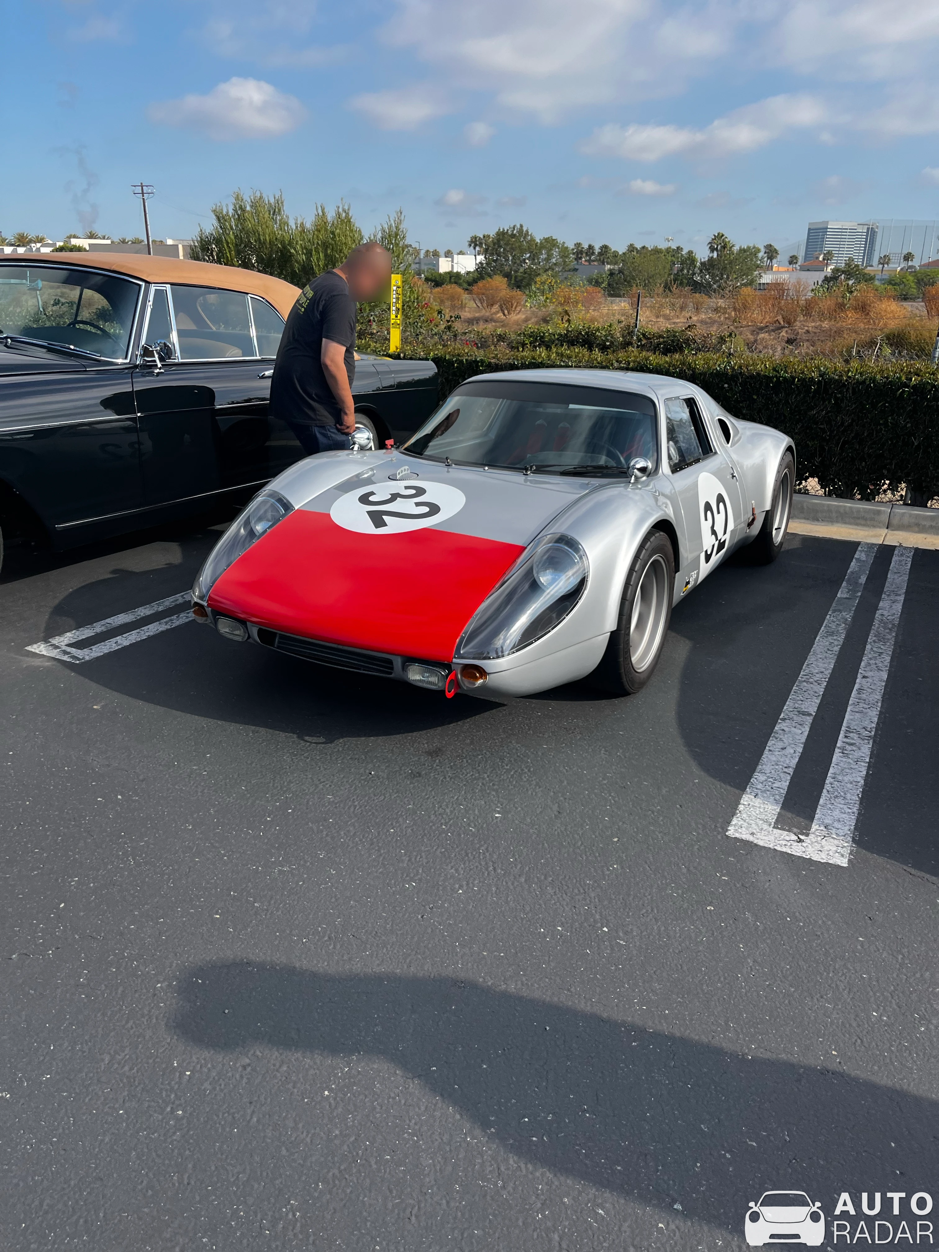 Porsche 904 spotted in El Segundo