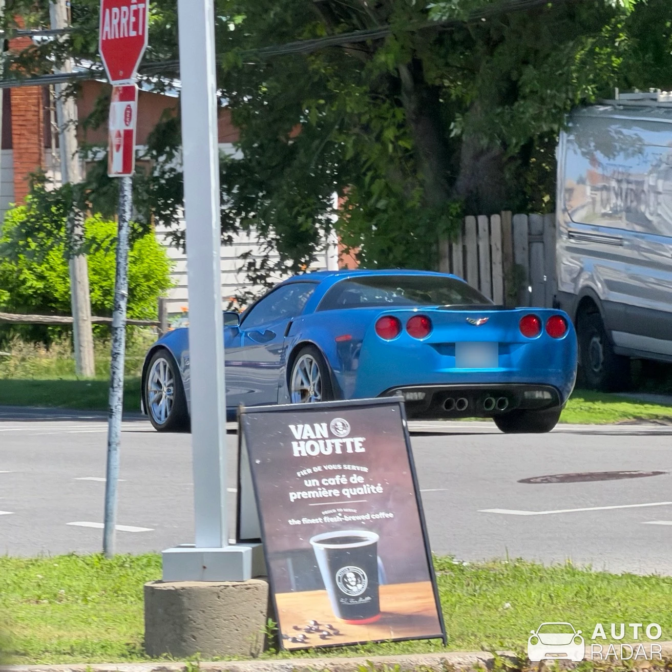 Chevrolet Corvette C6 Z06 spotted in Terrebonne