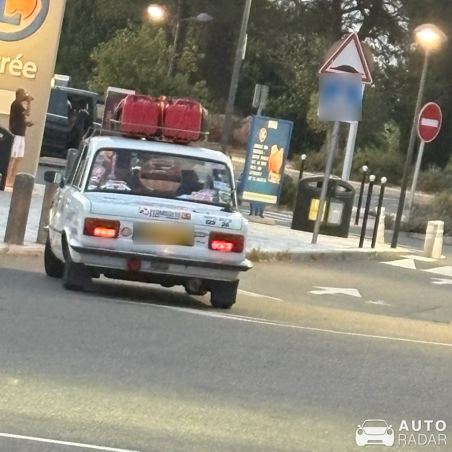 Lada 2101 spotted in Salles-d'Aude