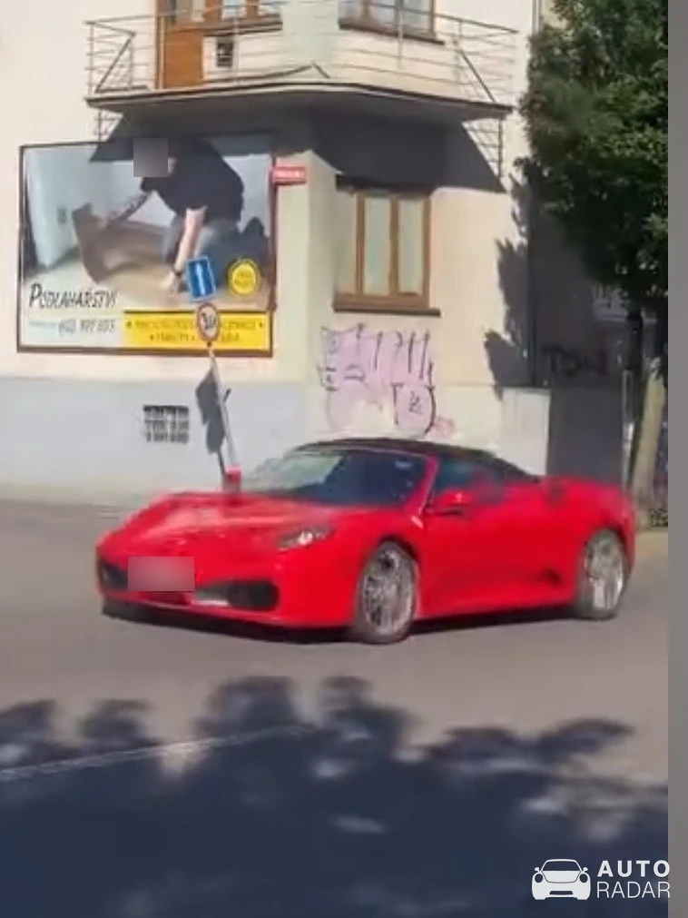 Ferrari F430 Spider spotted in Skalice
