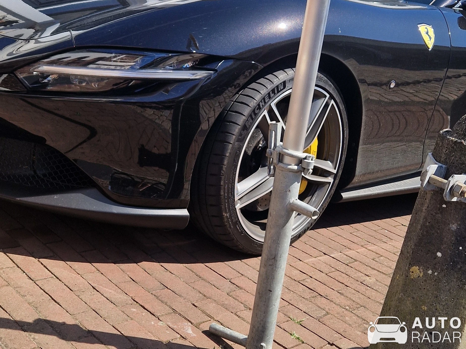Ferrari Roma Spider spotted in Dirksland