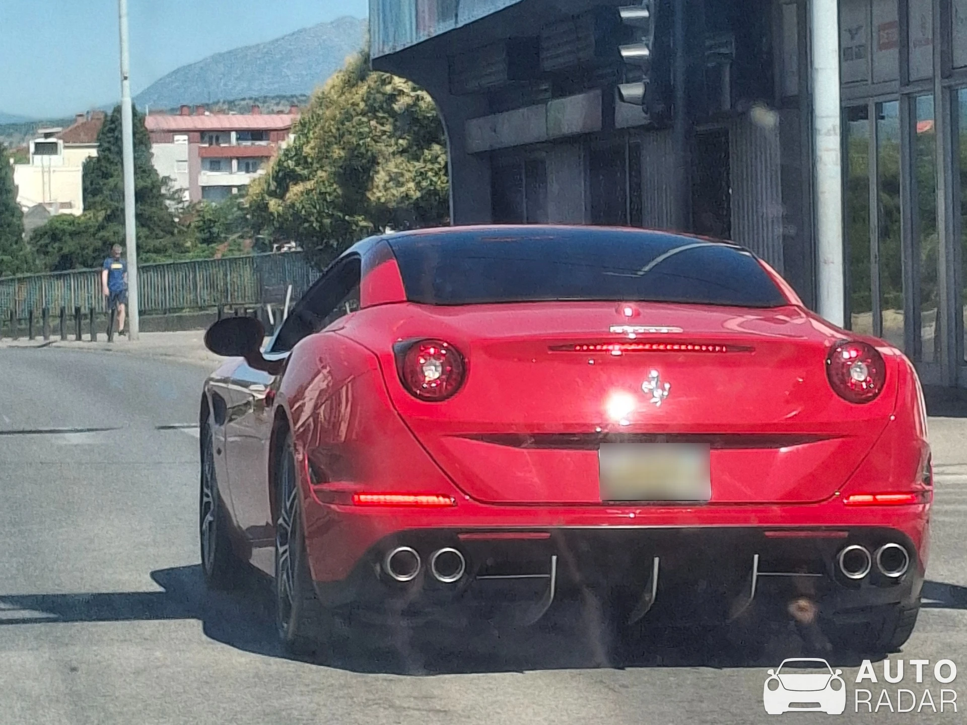 Ferrari California T spotted in Podgorica