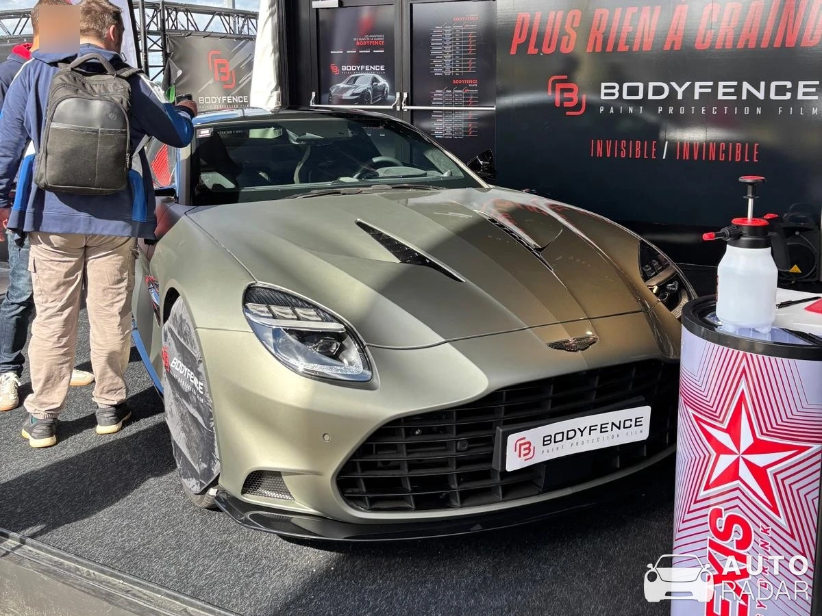Aston Martin Vanquish 2025 spotted