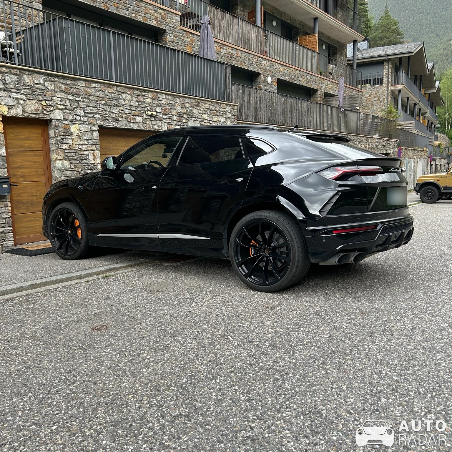 Lamborghini Urus spotted in Andorra la Vella