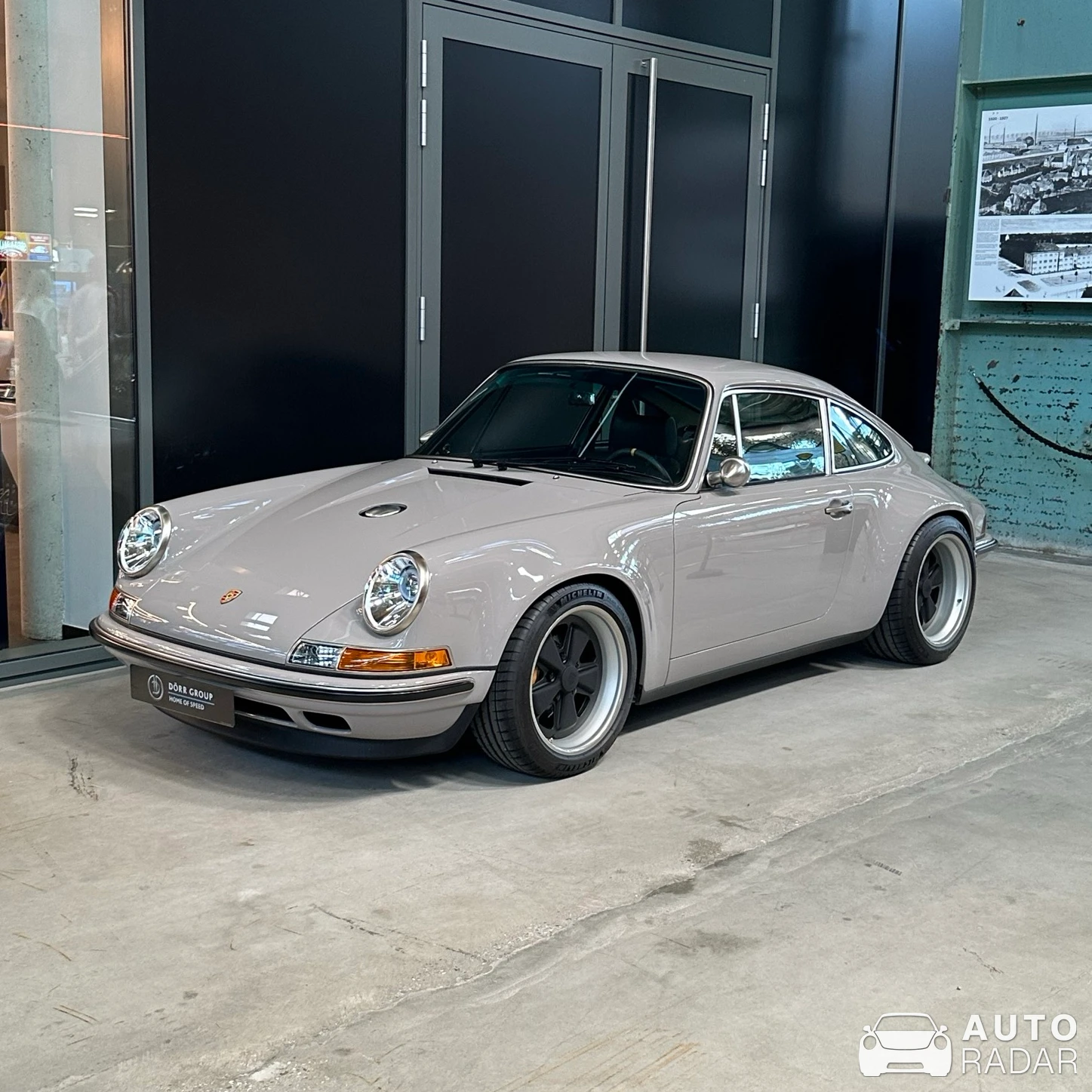 Singer 911 spotted in München