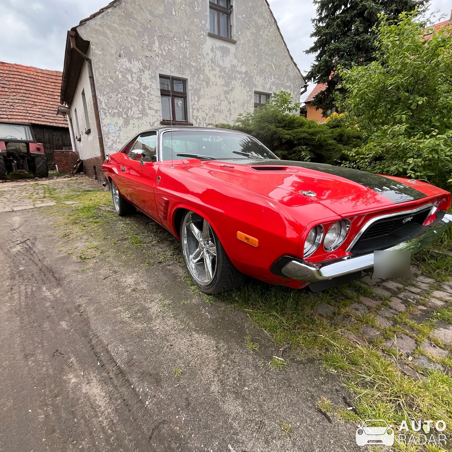 Dodge Challenger spotted in Kunice