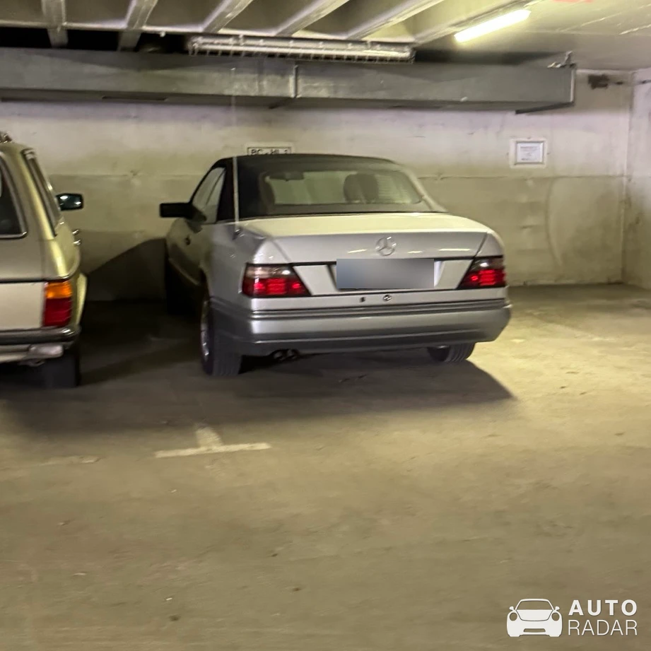 Mercedes-Benz E-Klasse Cabriolet A124 spotted in Laupheim
