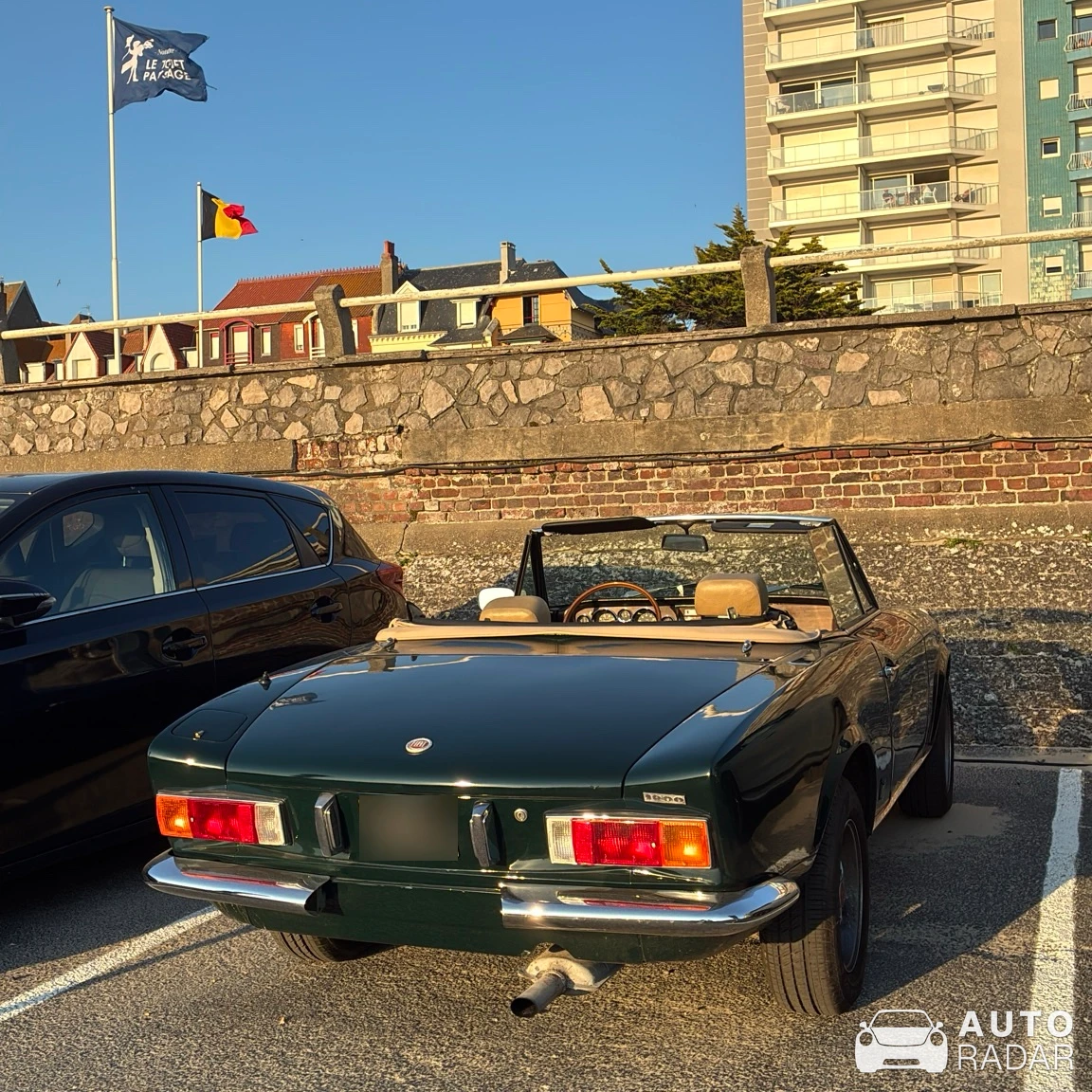 Fiat 124 Sport Spider spotted in Neufchâtel-Hardelot