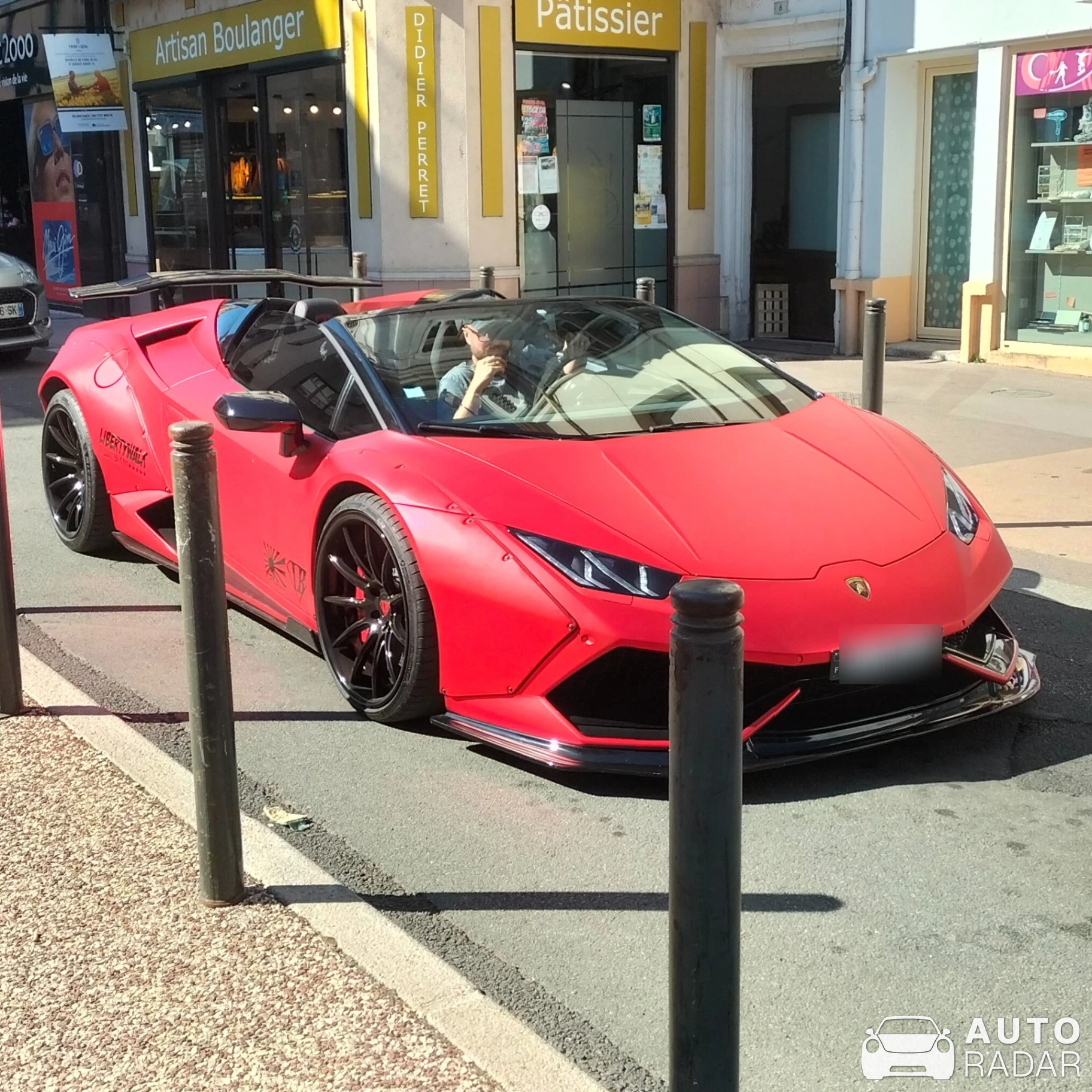 Lamborghini Huracán LP610-4 Liberty Walk LB Performance spotted in Feurs, France