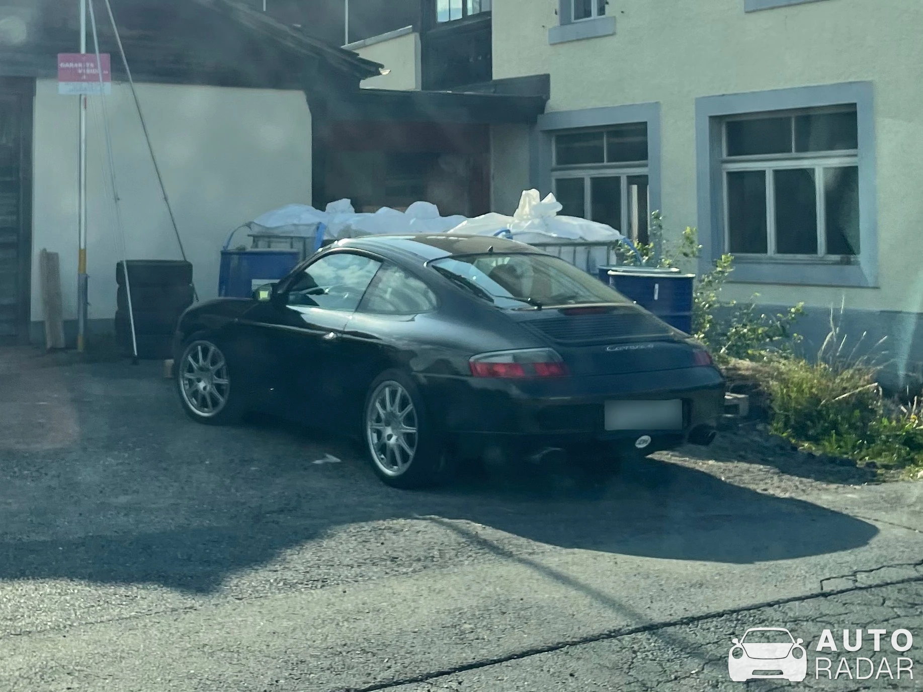 Porsche 996 Carrera 4 spotted in Châtel-Saint-Denis, Switzerland