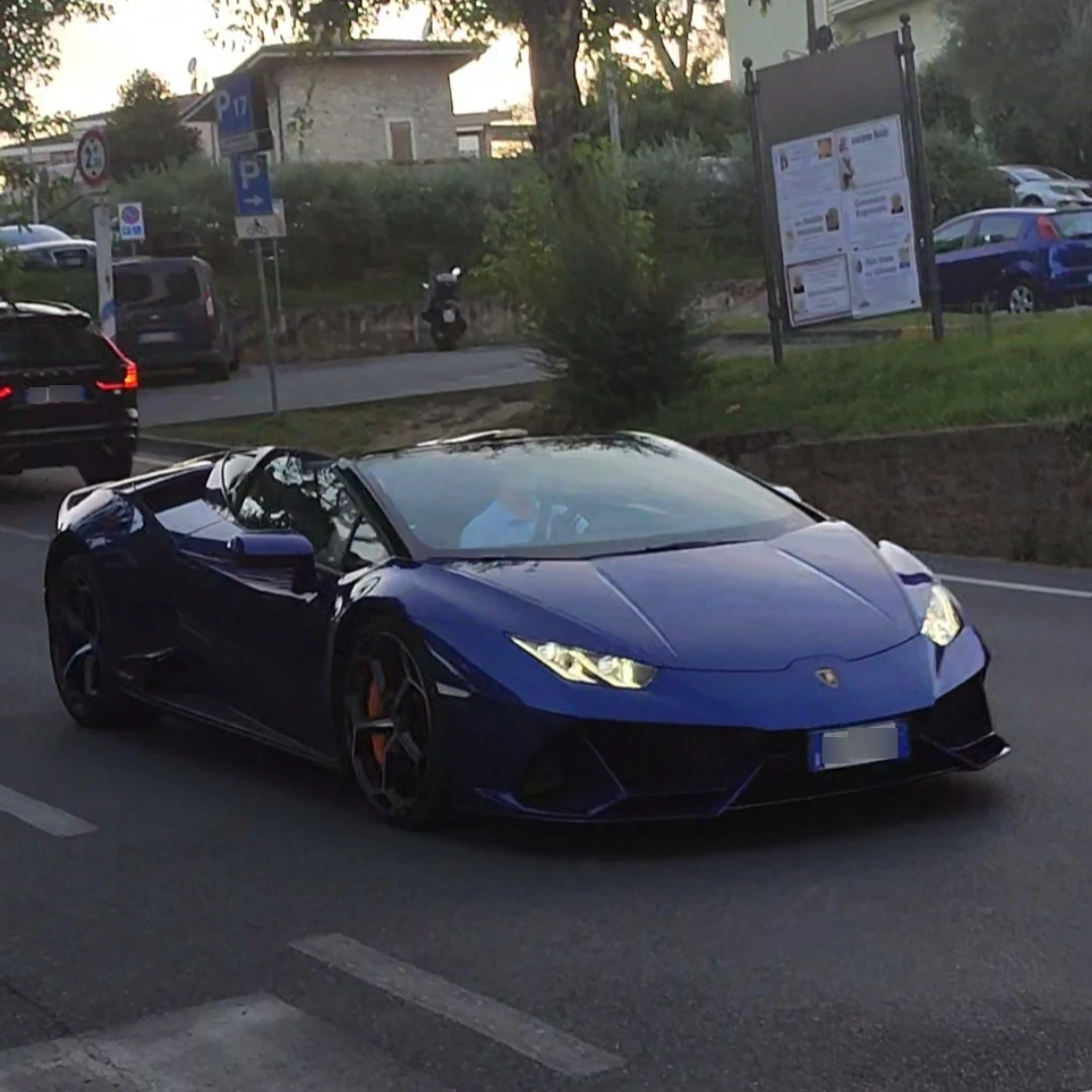 Lamborghini Huracán LP640-4 EVO Spyder spotted in Desenzano del Garda, Italy