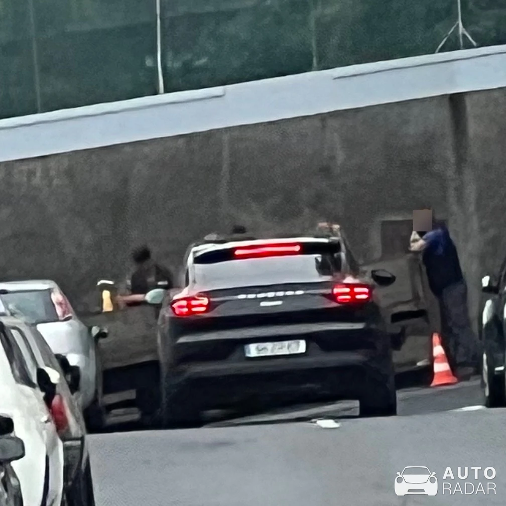 Porsche Cayenne S Coupé spotted in Funchal, Portugal