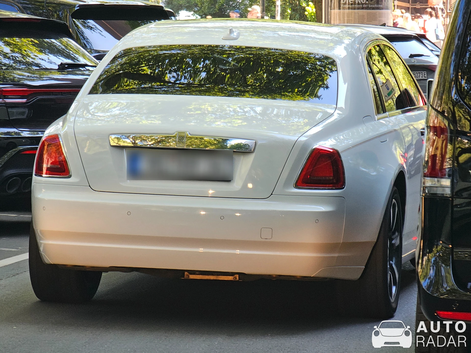 Rolls-Royce Ghost spotted in Düsseldorf
