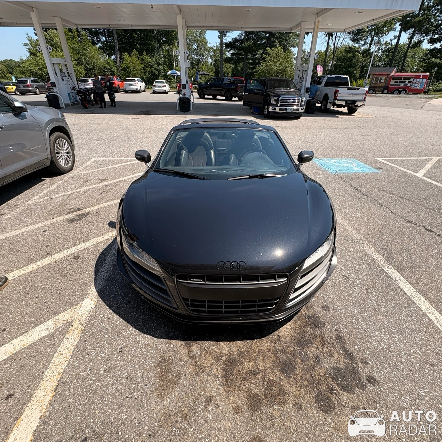 Audi R8 GT Spyder spotted in Candia