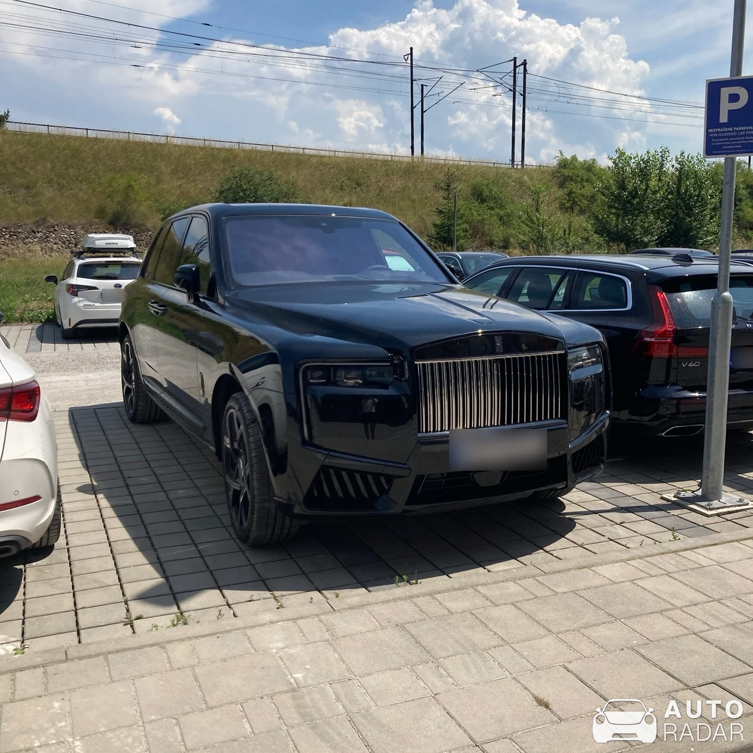 Rolls-Royce Cullinan Series II Black Badge spotted in Bešeňová