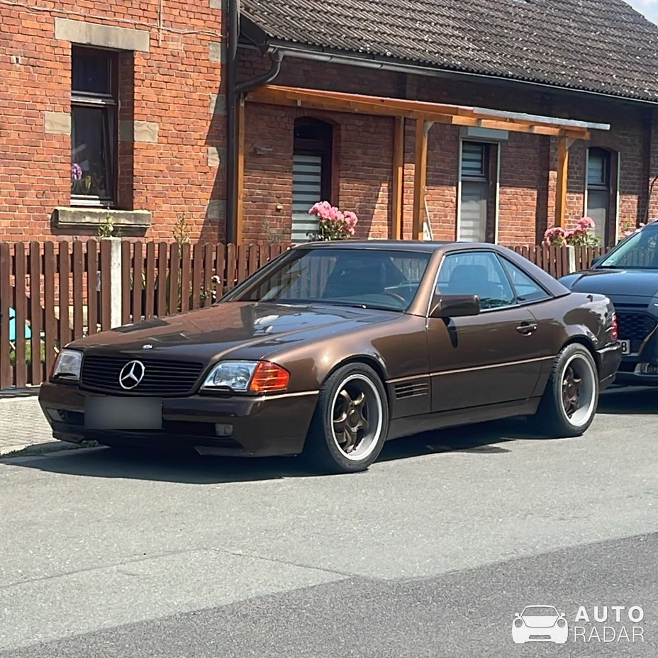 Mercedes-Benz SL-Klasse R129 spotted in Bindlach