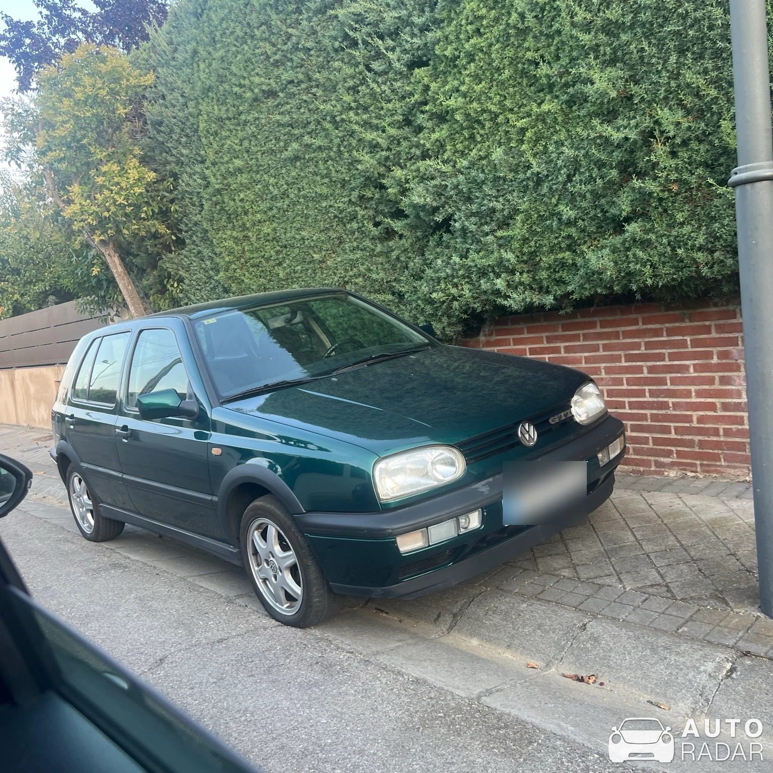 Volkswagen Golf GTI Mk2 spotted in Alcorcón